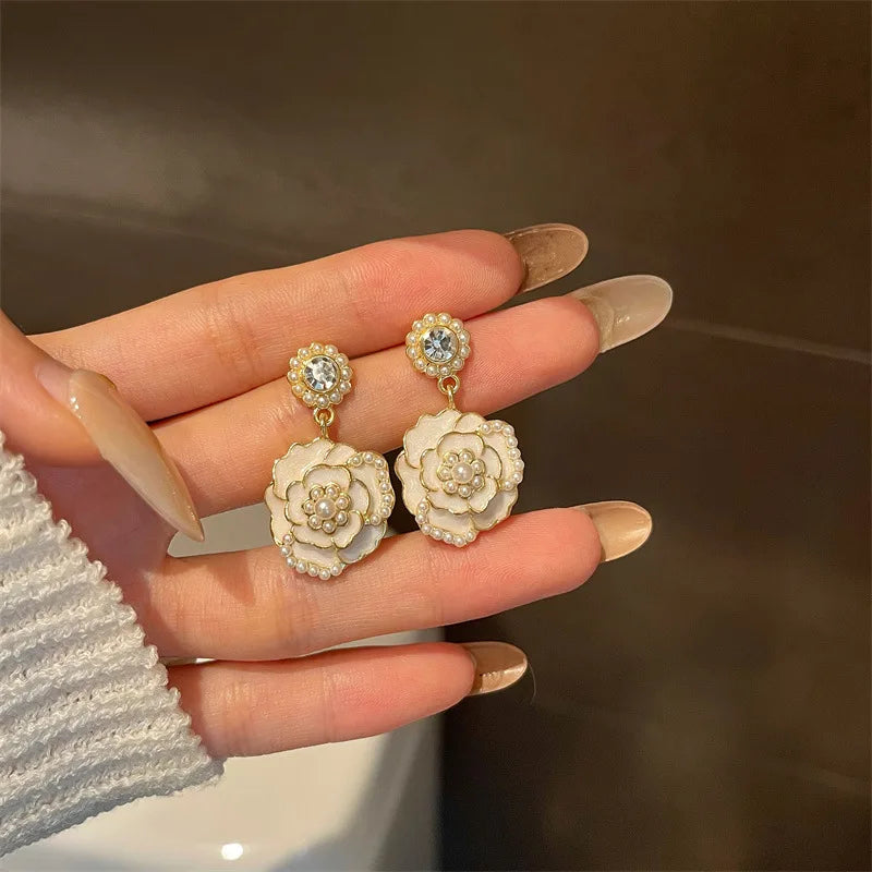 fashion women simple flower earrings elegant classic feminie camellia studs