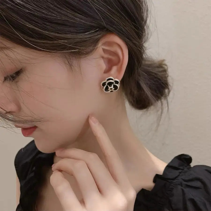 fashion women simple flower earrings elegant classic feminie camellia studs