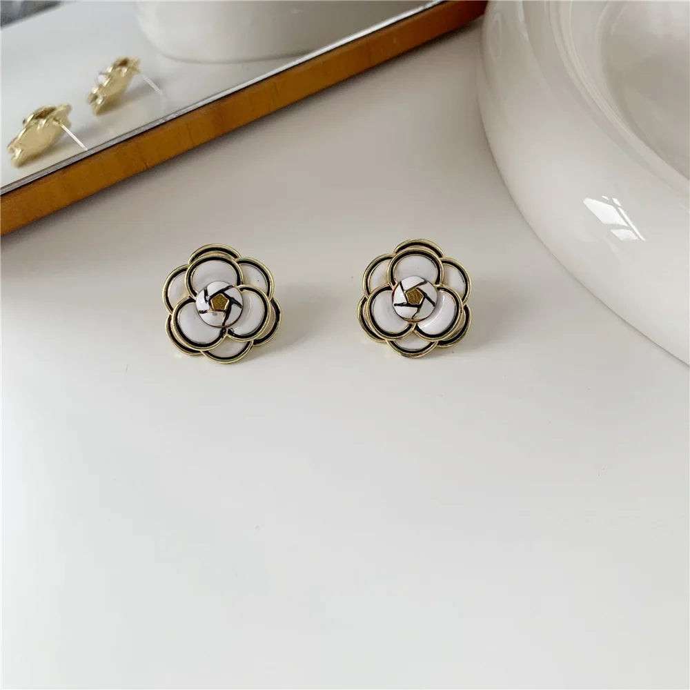 fashion women simple flower earrings elegant classic feminie camellia studs