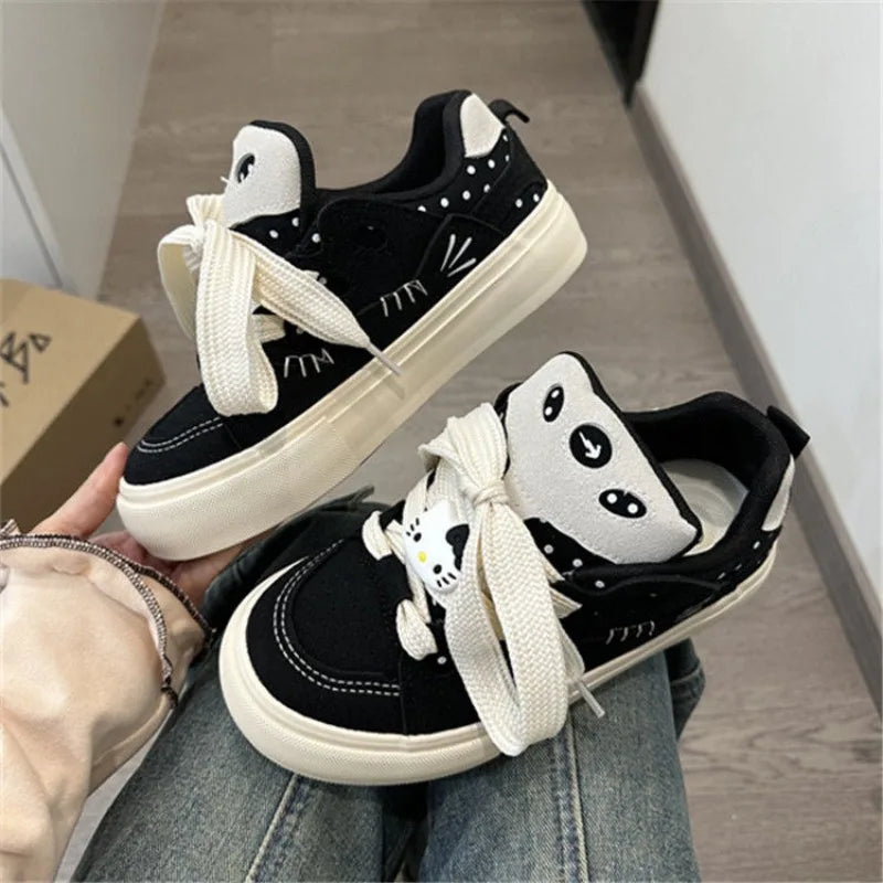 Sanrio Hello Kitty Versatile Black Casual Platform Shoes 2000s Lolita Sneakers Women Y2k Preppy Style Skateboard Shoes 2024 New